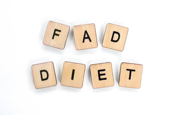 Frase Fad Diet Farro Con Piastrelle Legno Sfondo Bianco — Foto Stock