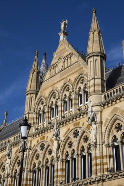 Northampton, İngiltere'de kasabasında Northampton Guildhall muhteşem mimarisi bir görünümünü. 