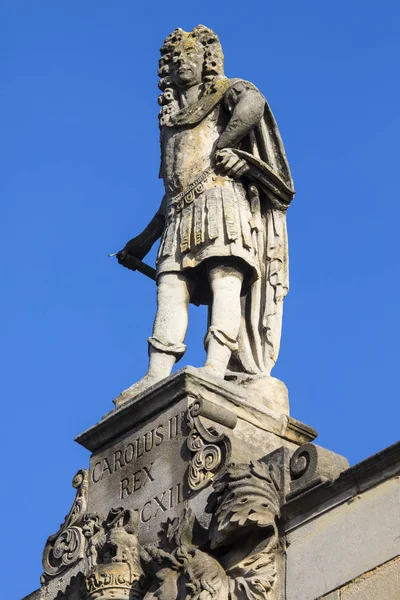 Pomnik Króla Karola Fasadzie Kościoła Wszystkich Świętych Mieście Northampton Wielka — Zdjęcie stockowe