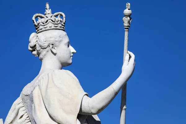 London Großbritannien September 2018 Eine Marmorstatue Den Wunderschönen Kensington Gärten — Stockfoto