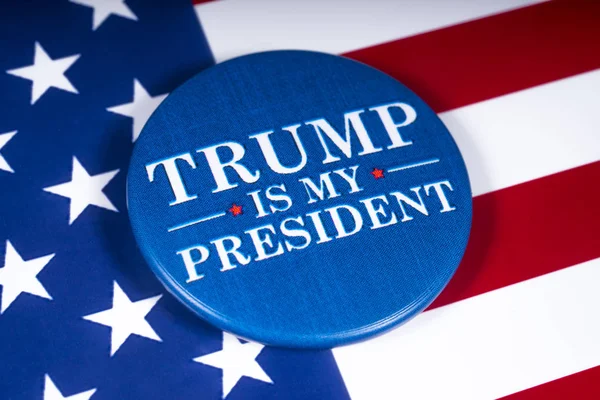 London November 20Th 2018 Trump President Pin Badge Pictured Flag — Stock Photo, Image