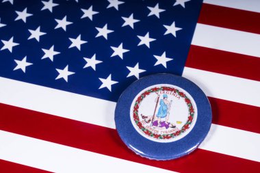 Londra, İngiltere - 20th Kasım 2018: Devlet Virginia, Amerika Birleşik Devletleri bayrağı üzerinde resimde sembolü.