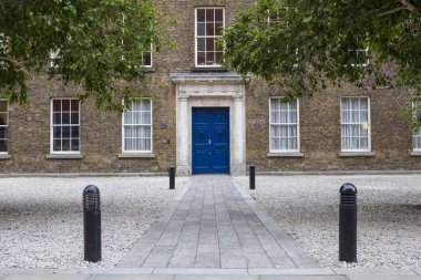 Dublin, İrlanda - 13th Ağustos 2018: Bu bina Dublin Belediye Meclisi Office, uluslararası ilişkiler ve şehir Dublin, İrlanda Dublin kalesinde bulunan araştırma, ev.