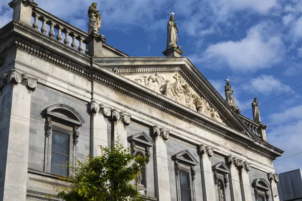 Imponująca Fasada Katedra Trójcy Przenajświętszej Zabytkowym Mieście Waterford Irlandii — Zdjęcie stockowe