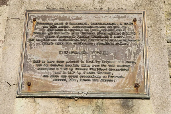 Waterford Republic Ireland August 16Th 2018 Plaque Exterior Historic Reginalds — Stock Photo, Image