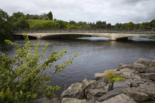 Puente Belleek Que Une Irlanda Del Norte Con República Irlanda —  Fotos de Stock