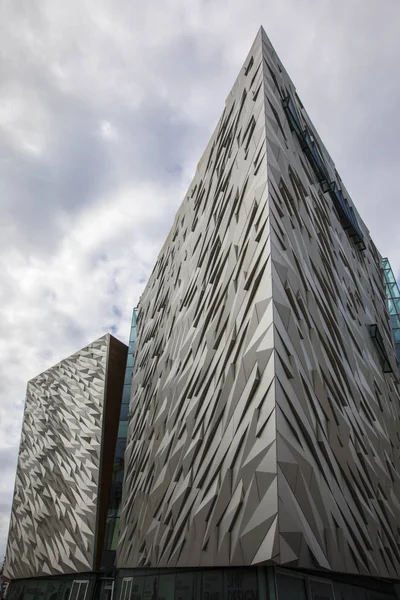 Belfast Kuzey Rlanda 23Rd Ağustos 2018 Etkileyici Mimarisi Titanic Belfast — Stok fotoğraf