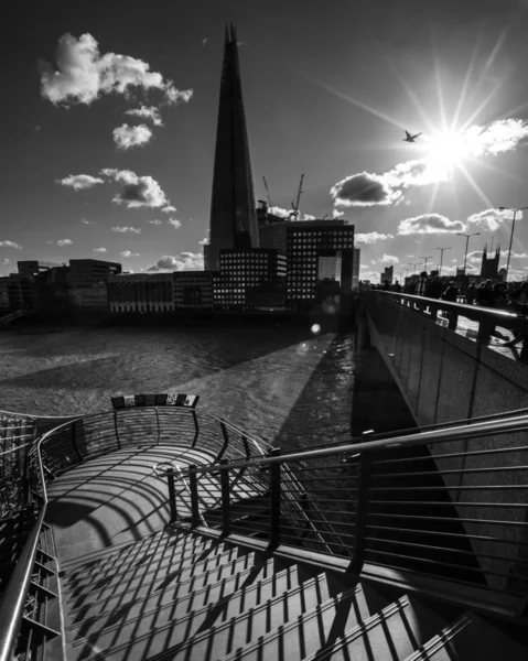 Лондон Великобритания Января 2019 Вид Пешеходной Дорожки Спускающейся Лондонского Моста — стоковое фото