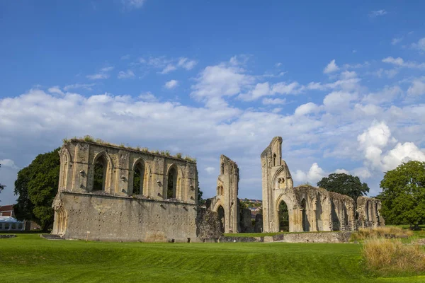 Una Vista Las Ruinas Históricas Abadía Glastonbury Somerset Reino Unido — Foto de Stock