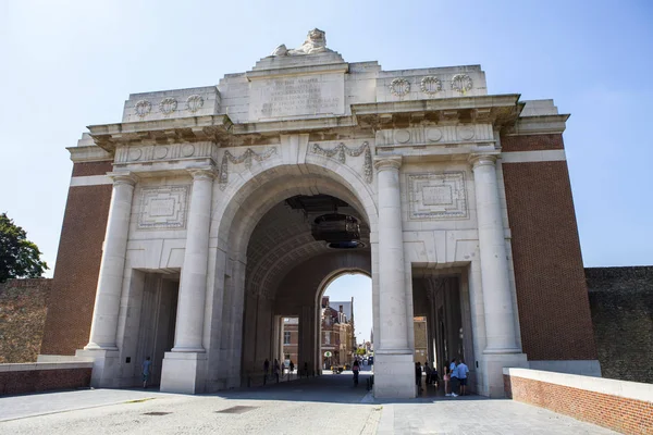 Ypres Bélgica Agosto 2012 Vista Del Monumento Guerra Menin Gate — Foto de Stock