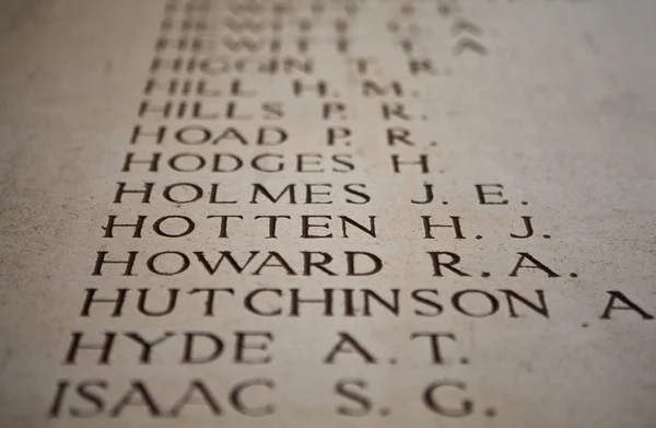 Ypres Belgia Sierpnia 2012 Nazwiska Żołnierzy Brytyjskich Wspólnoty Brytyjskiej Zabitych — Zdjęcie stockowe