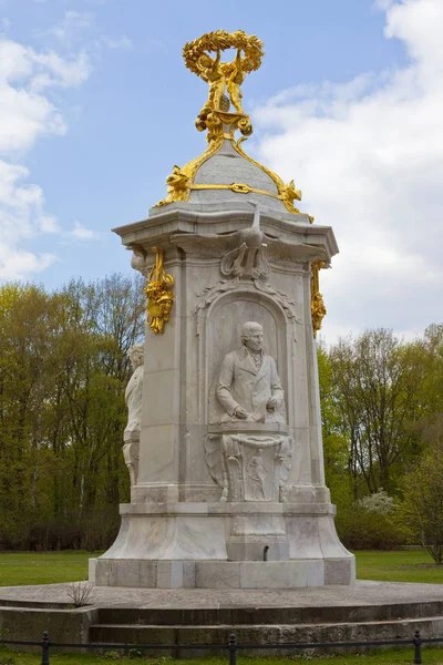 Beethoven Haydn Mozart Minnesmärken Ligger Tiergarten Berlin Tyskland Stad Skulpturen — Stockfoto