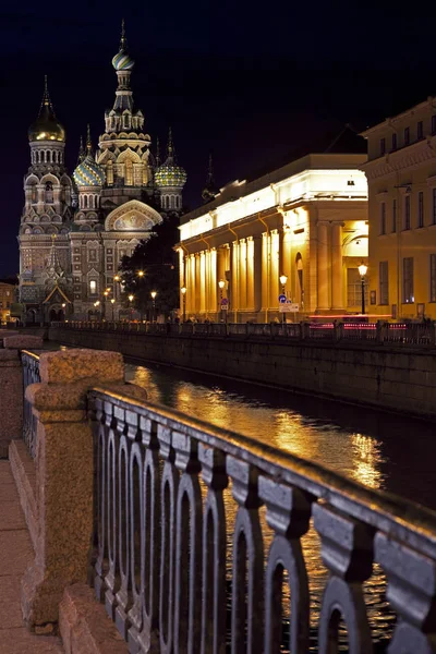 São Petersburgo Rússia Agosto 2011 Uma Vista Magnífica Igreja Salvador — Fotografia de Stock