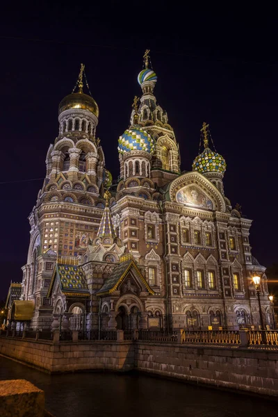 São Petersburgo Rússia Agosto 2011 Uma Vista Magnífica Igreja Salvador — Fotografia de Stock