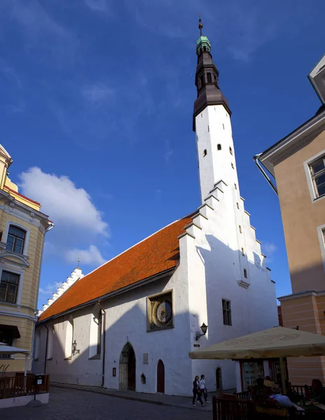 Tallin Estonia Sierpień 2011 Widok Kościoła Ducha Świętego Starym Mieście — Zdjęcie stockowe