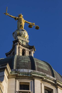 Bayan adalet heykeli, Old Bailey'i