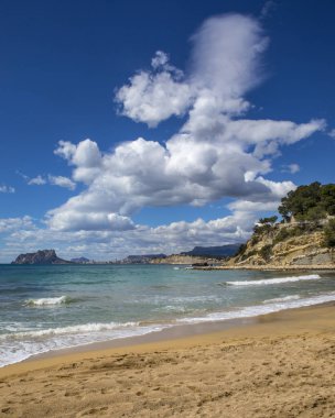 Moraira'daki El Portet Plajı