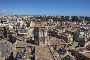 Valencia'daki Torre del Micalet'den görünüm