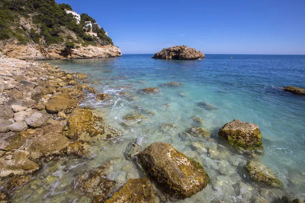 Javea'daki Ambolo Plajı