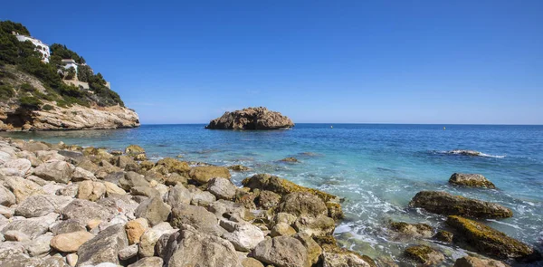 Javea'daki Ambolo Plajı