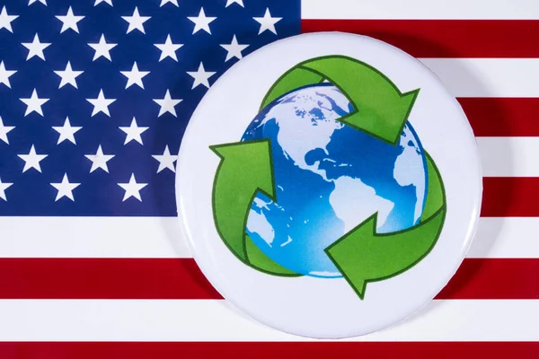 재활용 기호 및 미국 국기 — 스톡 사진