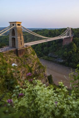 Bristol 'deki Clifton Köprüsü