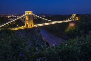 Bristol 'deki Clifton Köprüsü