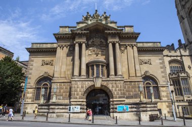 Bristol Müzesi ve Sanat Galerisi