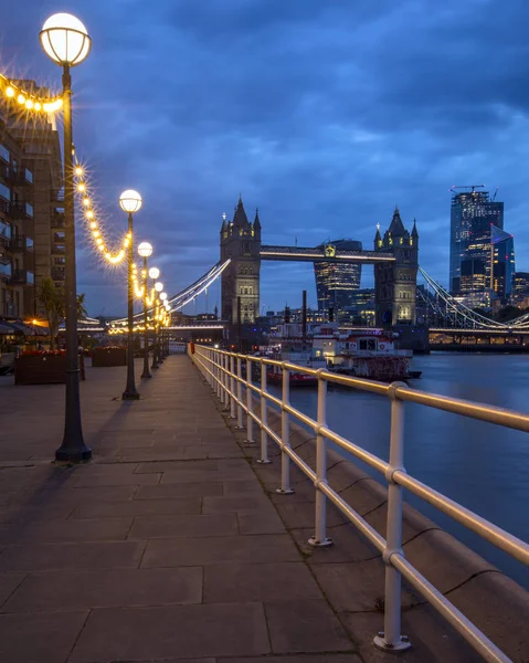 Londra 'daki kule köprüsü — Stok fotoğraf