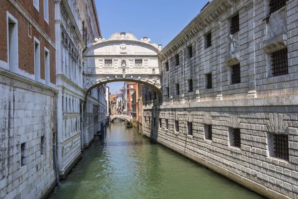 Le Pont des Soupirs à Venise — Photo