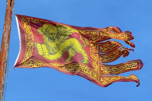 이탈리아에서 베니스의 국기 — 스톡 사진
