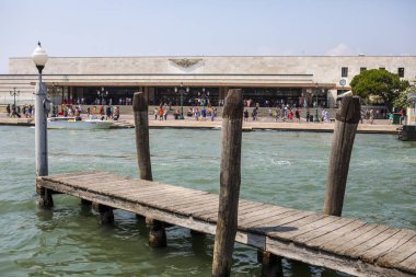 Venezia Santa Lucia tren istasyonu