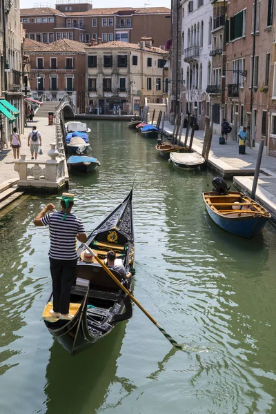 Gondola Ride in Venice — Stock Photo, Image
