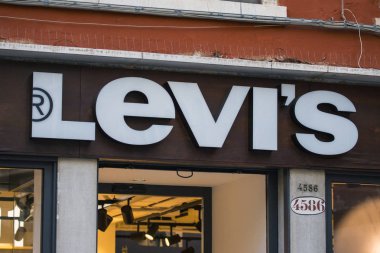 Venedik 'te Levis Mağazası