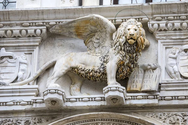 Lejonet av Markus i Venedig — Stockfoto