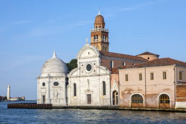 İtalya'da San Michele adasında San Michele Kilisesi