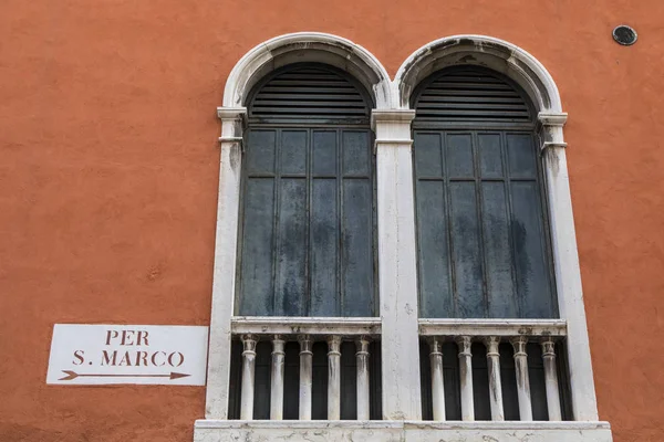 Venedik 'te San Marco için Yön İşareti — Stok fotoğraf