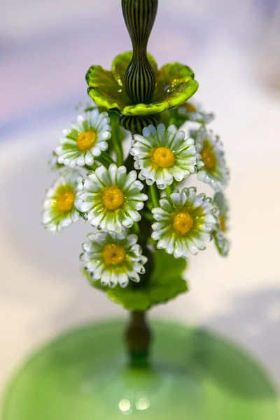 Gänseblümchen aus Muranoglas — Stockfoto
