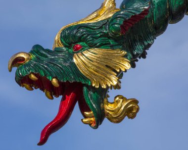 Kew Gardens 'taki Büyük Pagoda' da Ejderha Heykeli