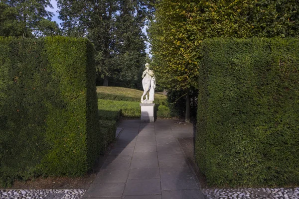 Jardines en Kew Palace — Foto de Stock