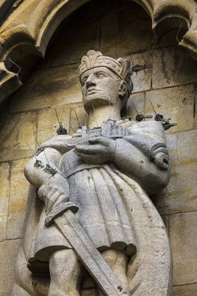 King Harold Sculpture at Waltham Abbey — Stock Photo, Image