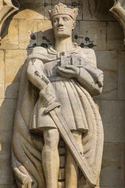 Король Гарольд Скульптура в абатстві Волтем. — стокове фото