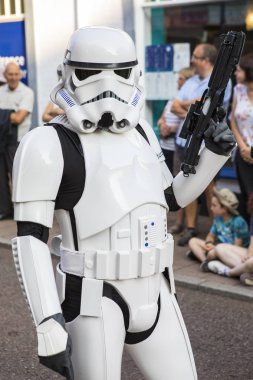 Devon 'daki Teignmouth Carnvial' da Stormtrooper.