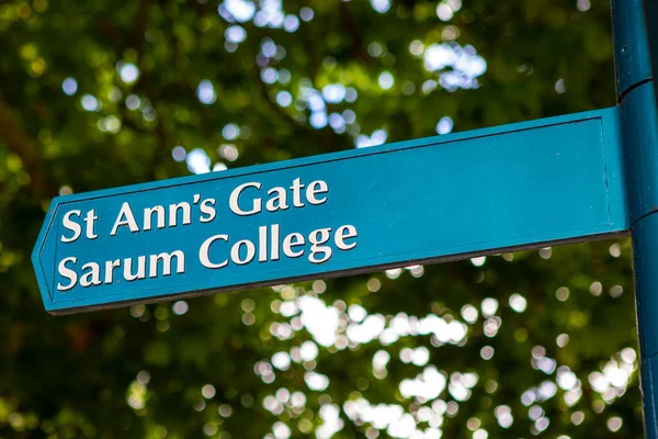 Panneau Indiquant Aux Visiteurs Direction Anns Gate Sarum College Dans — Photo