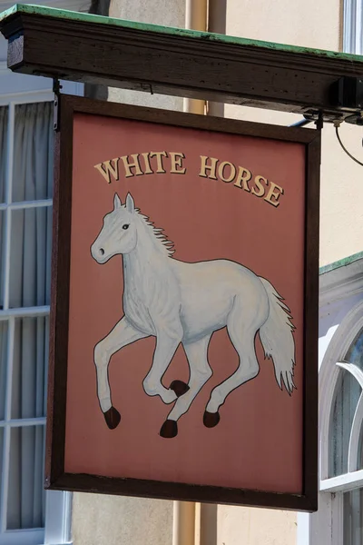 Oxford Storbritannien Augusti 2020 Det Traditionella Pubtecknet White Horse Offentliga — Stockfoto