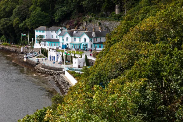 Uma Vista Cais Belo Edifício Que Hotel Portmeirion Norte Gales — Fotografia de Stock