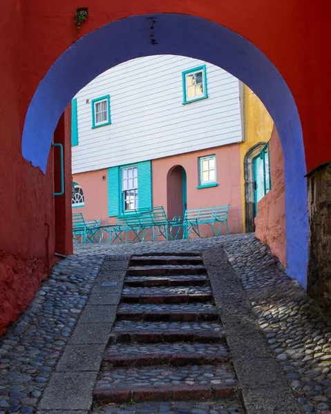 Colorido Arco Pintoresco Pueblo Portmeirion Norte Gales Reino Unido — Foto de Stock