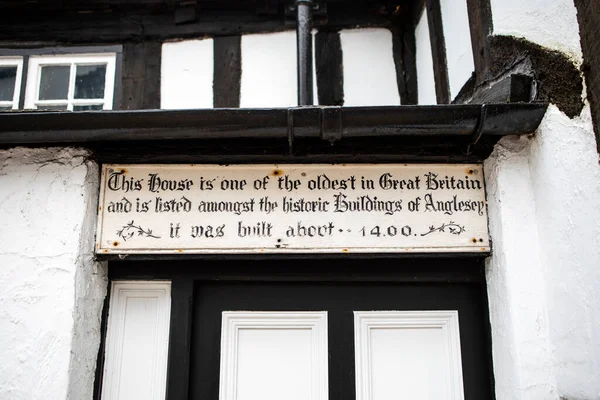 Beaumaris Wales September 2020 Gedenktafel Über Dem Eingang Einem Der — Stockfoto