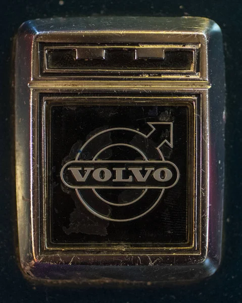 Gloucestershire September 30Th 2020 Close Volvo Logo Badge Vintage Volvo — Stock Photo, Image