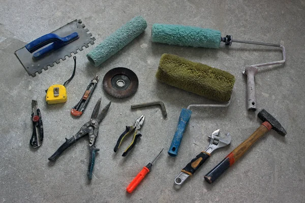 Various Old Tools Work Dirty Floor — Stock Photo, Image